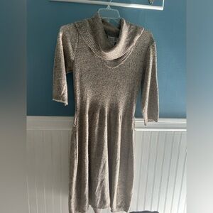 EUC Robbie Bee tan sweater dress size XL